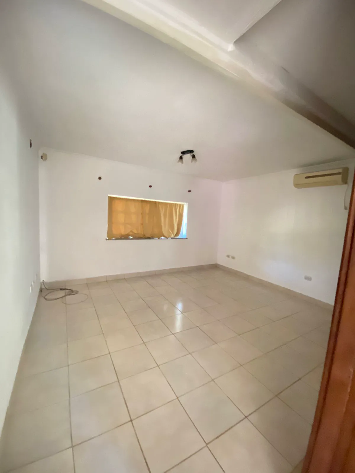 WhatsApp Image 2025-06-05 at 14.08.15