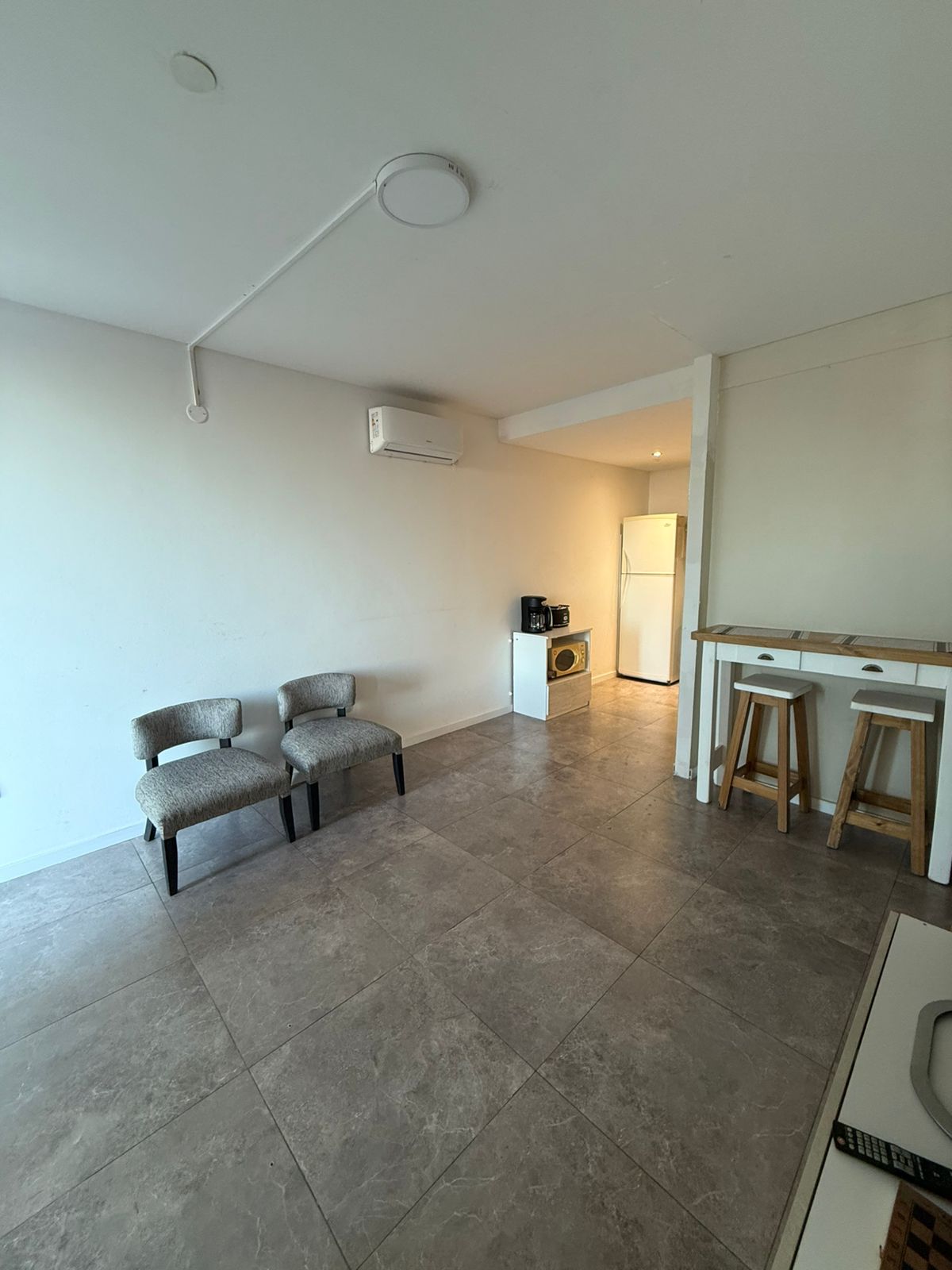 WhatsApp Image 2025-08-28 at 17.36.03 (1)