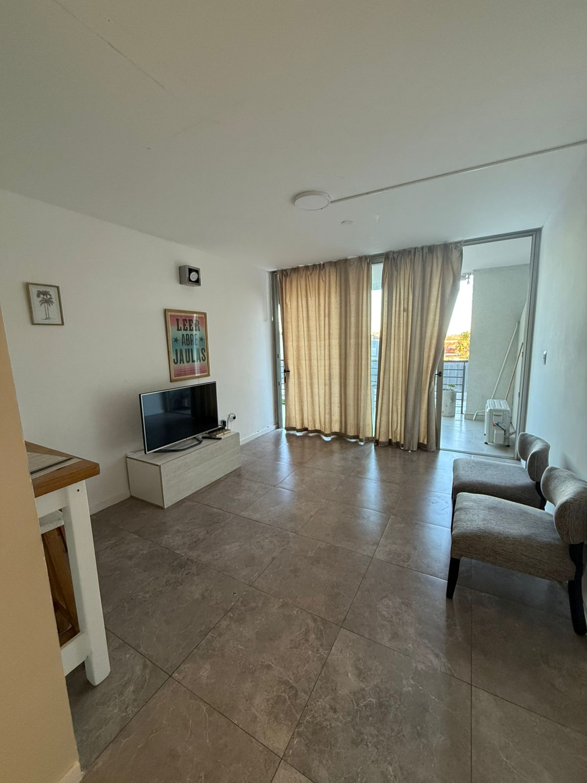 WhatsApp Image 2025-08-28 at 17.36.03