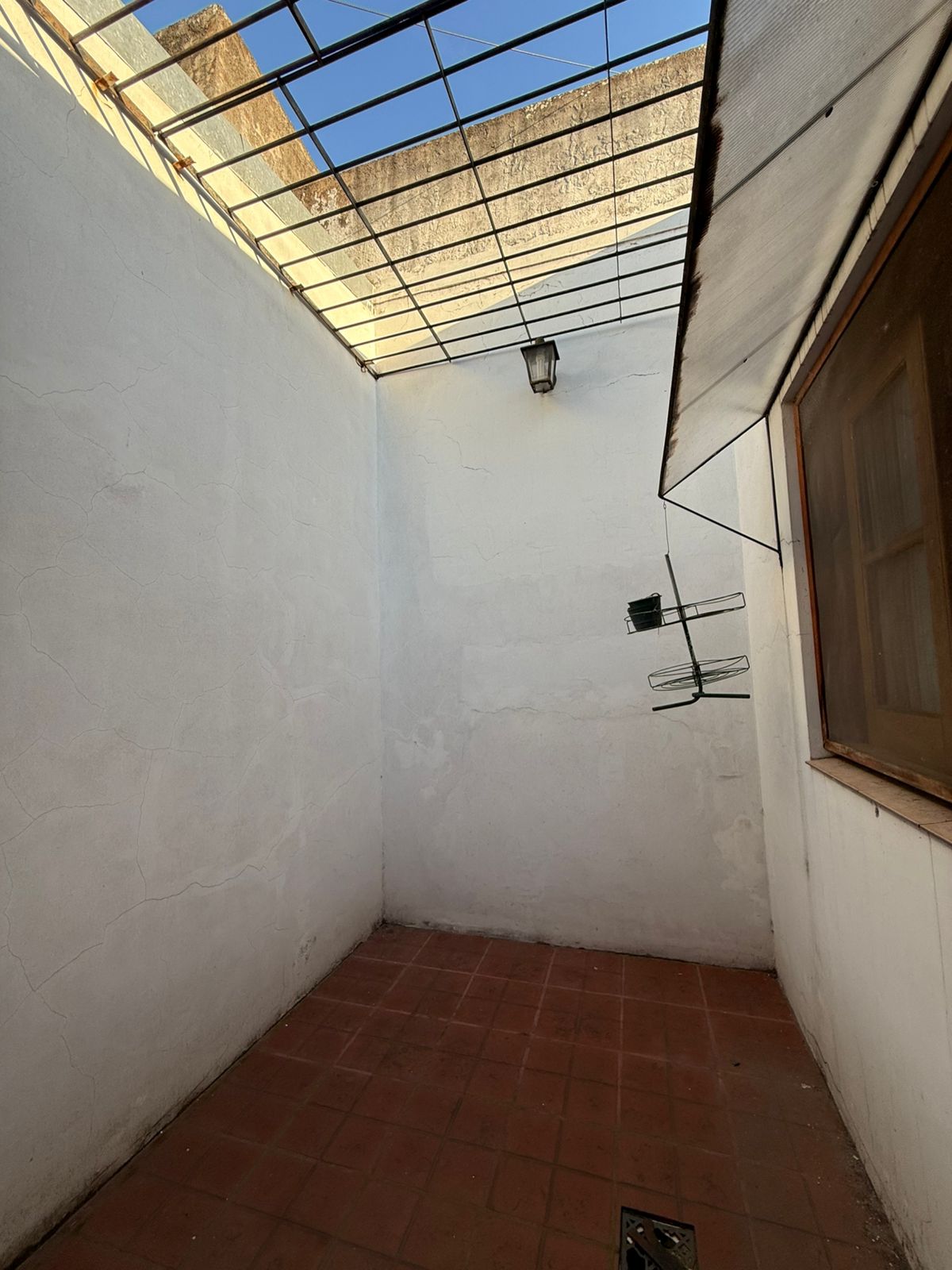 WhatsApp Image 2025-10-03 at 16.04.36