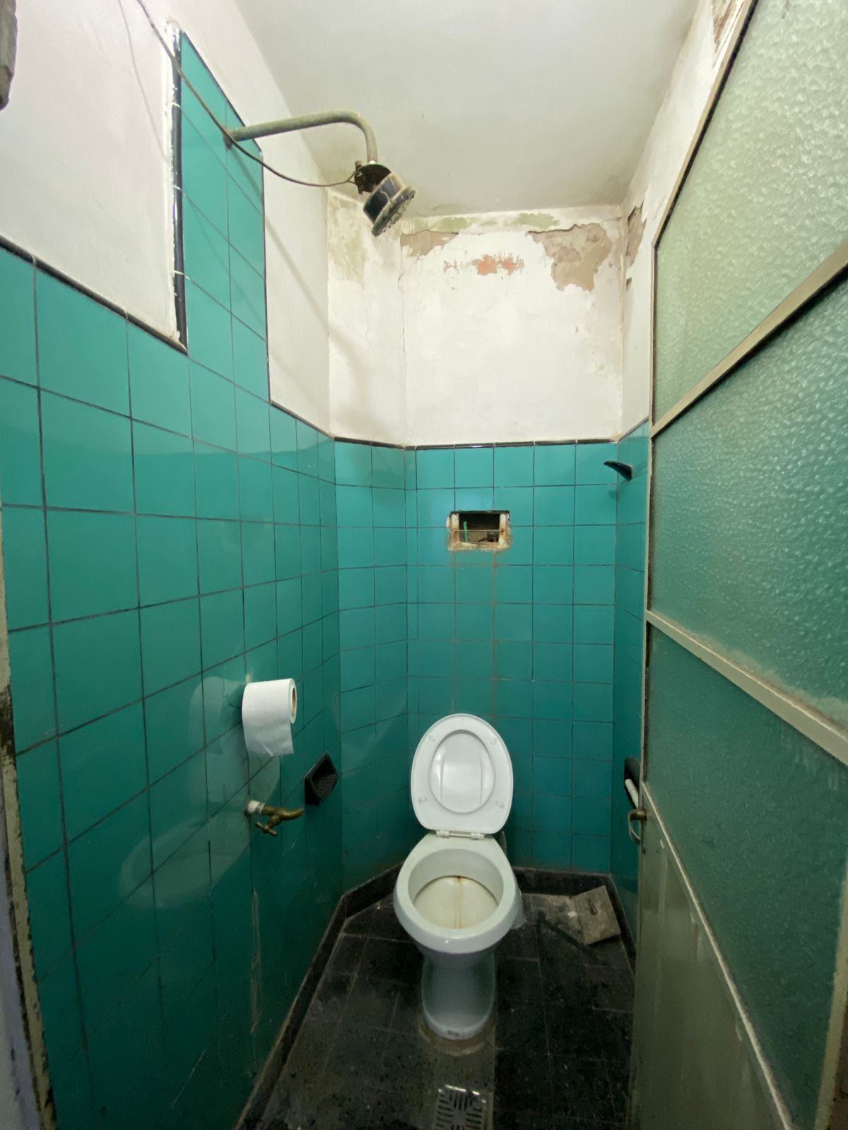 WhatsApp Image 2025-10-23 at 18.32.42