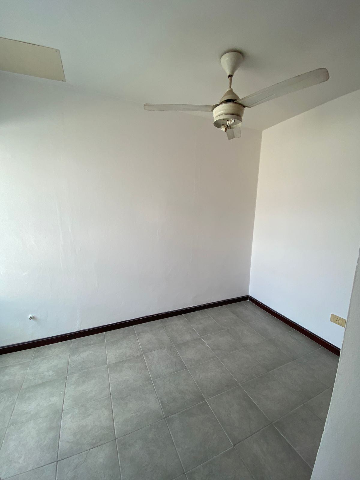 0182334d-fb13-4180-9bdc-f9bdfb1d654d