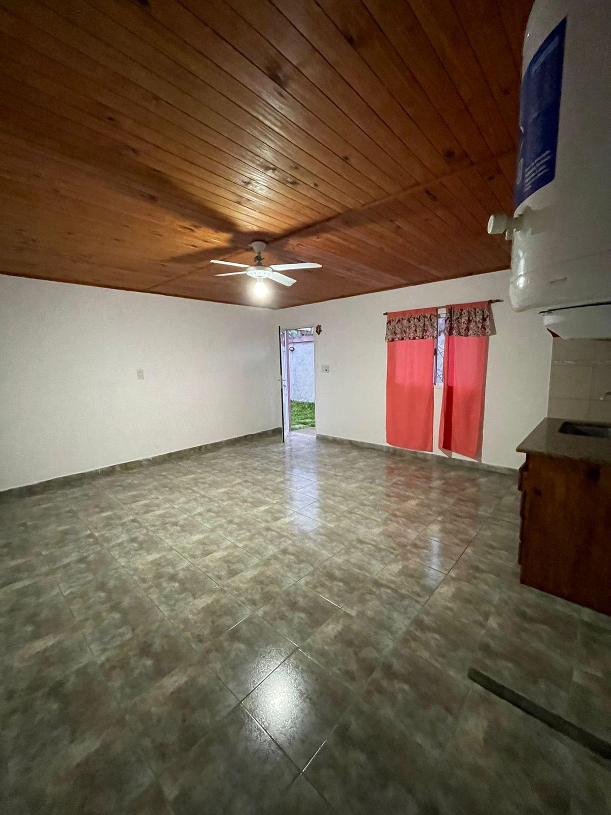 8726dc95-1c94-4254-99bc-07a5b33cdf86