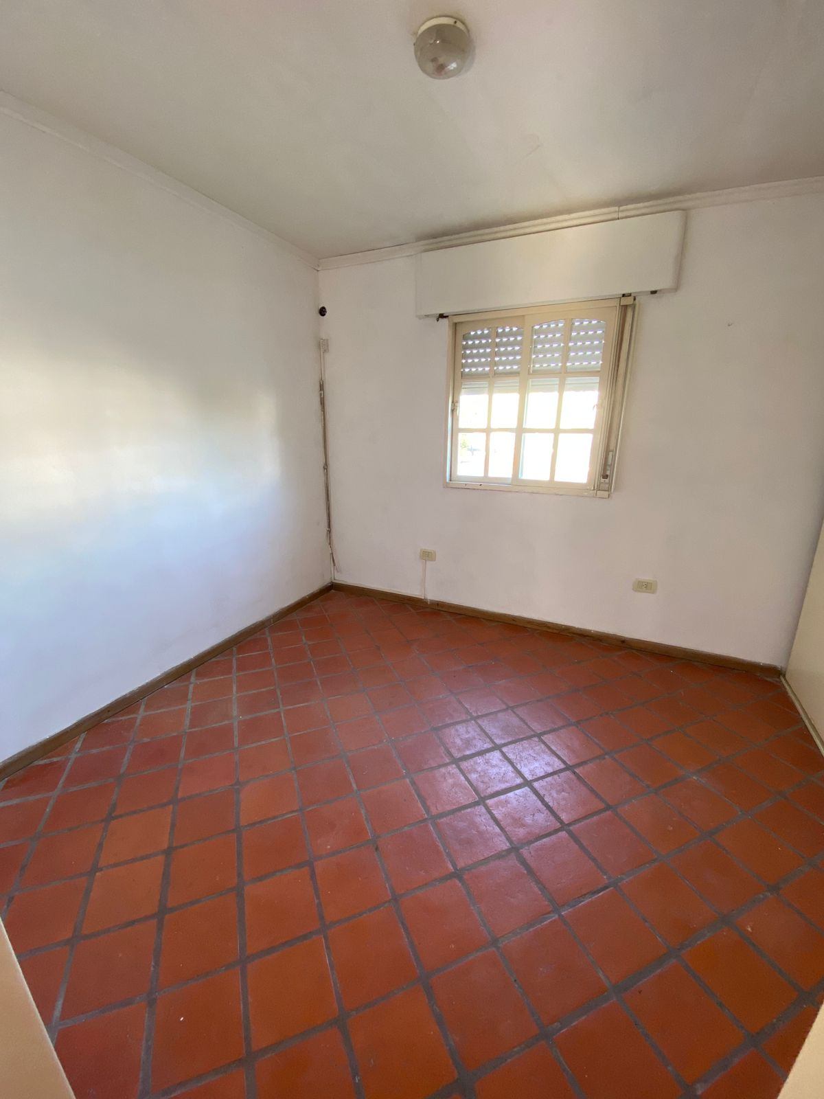 db94ef60-04e8-49c7-bb7e-4b3d7d21e652