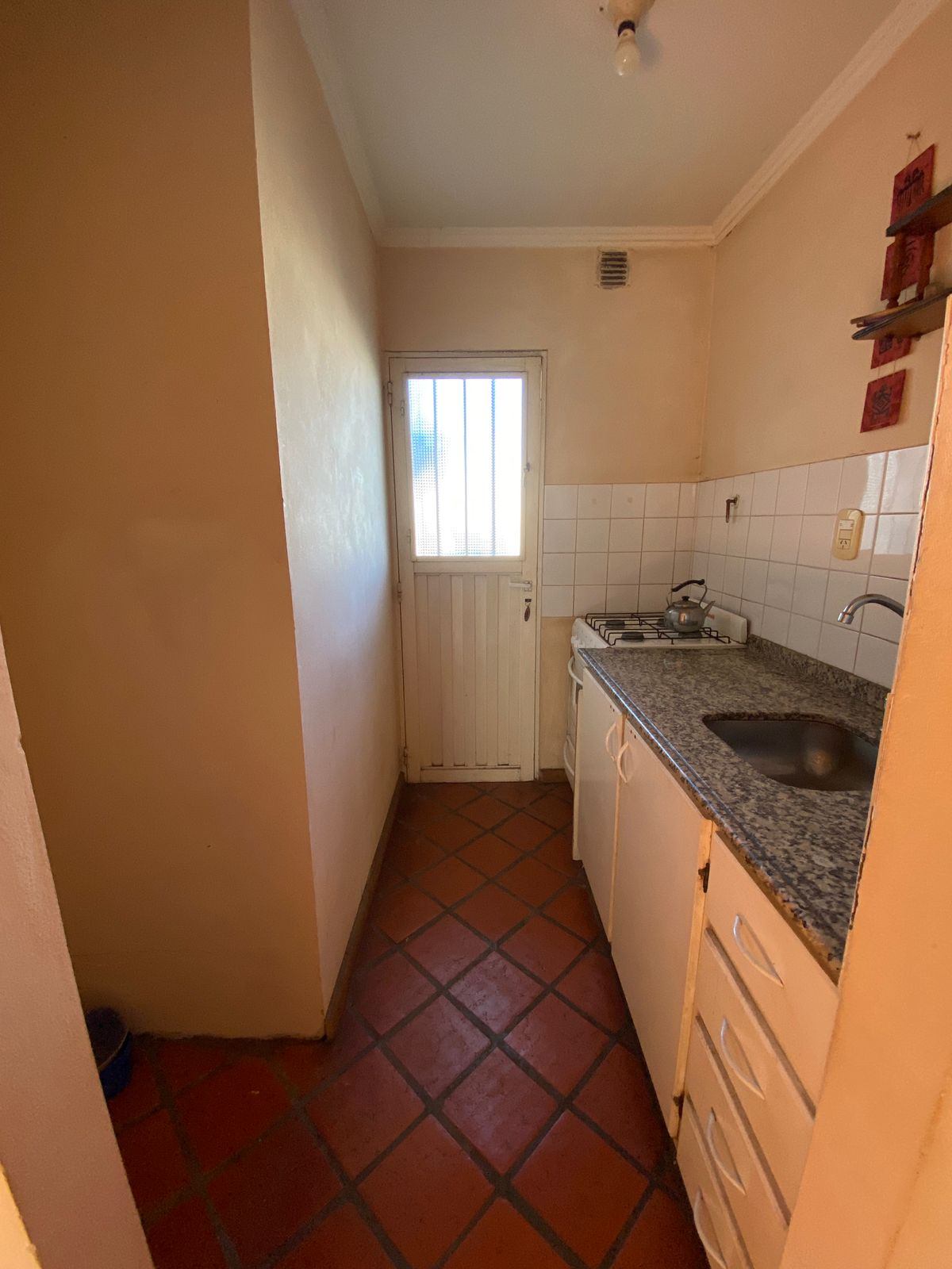 e64c80de-e402-4351-80c4-681147100fac