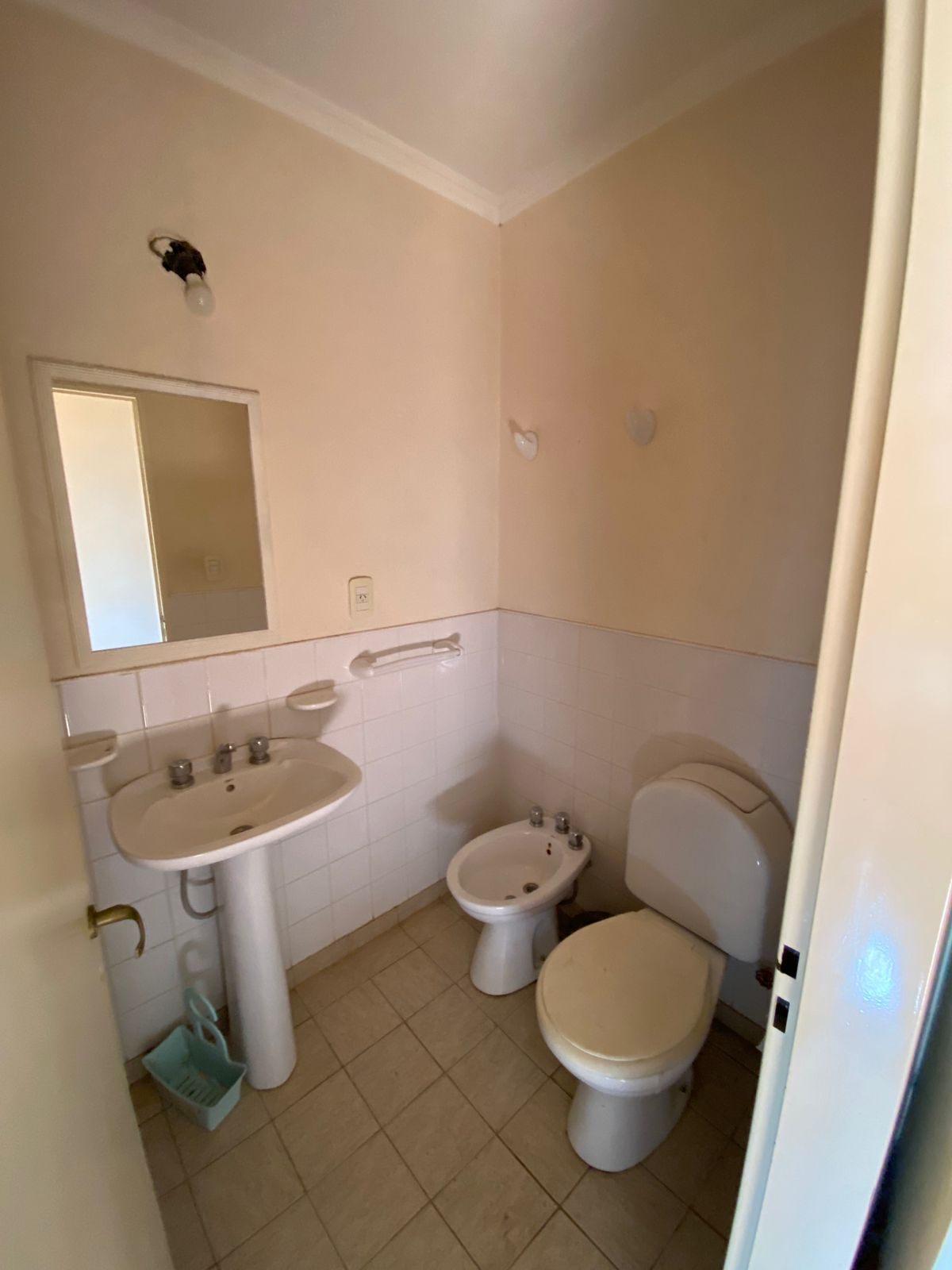 ebf89182-781d-4494-a552-8bfd561202b1