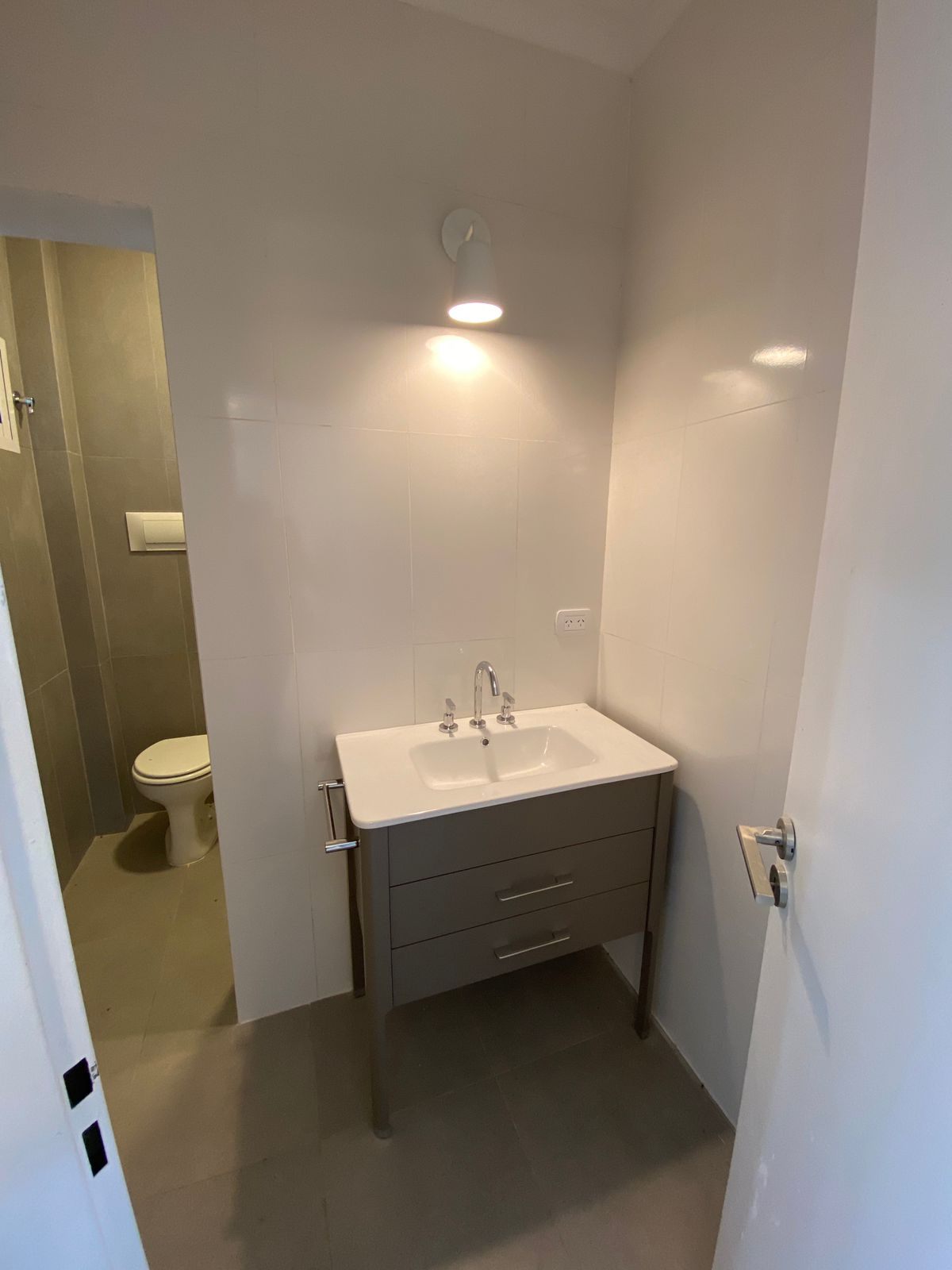 8eaabd05-749f-4714-b530-0e8663db04fb