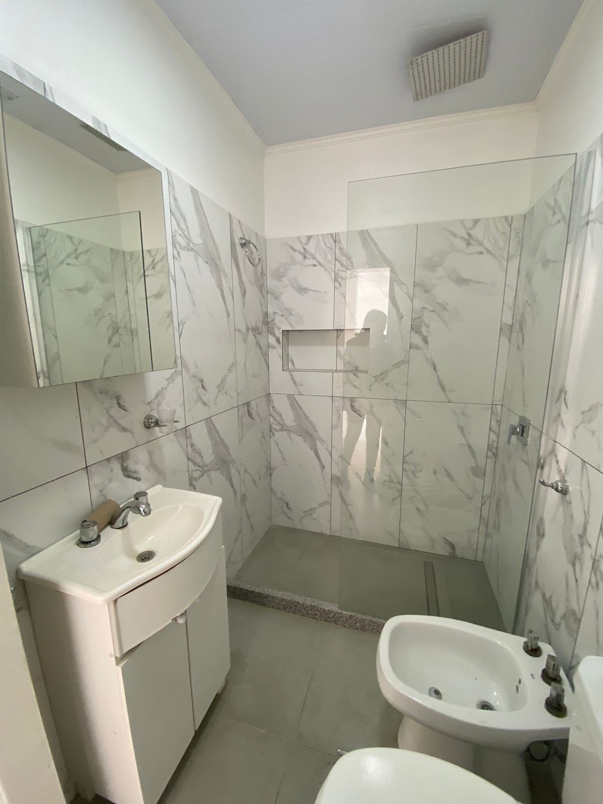 c92b627f-fc7d-4df5-bb9f-3b49aae88d46