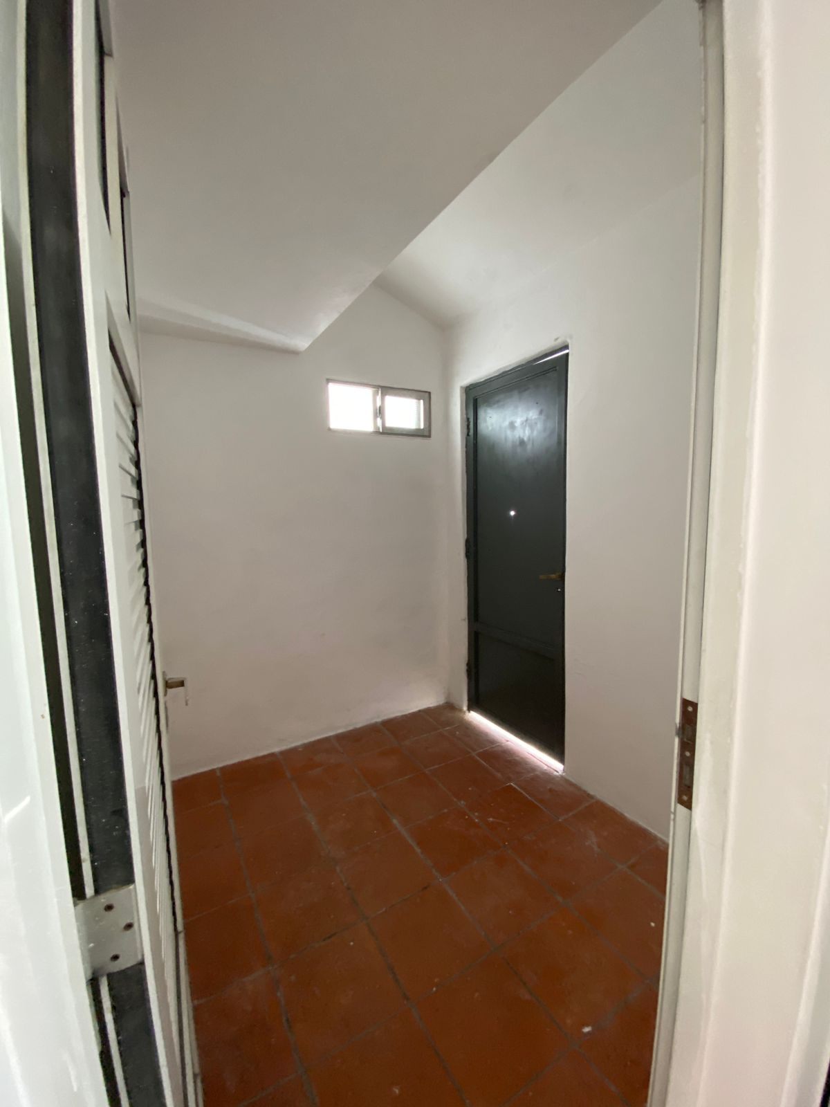 daf7a25b-c4c3-4f08-a289-975e97f39801