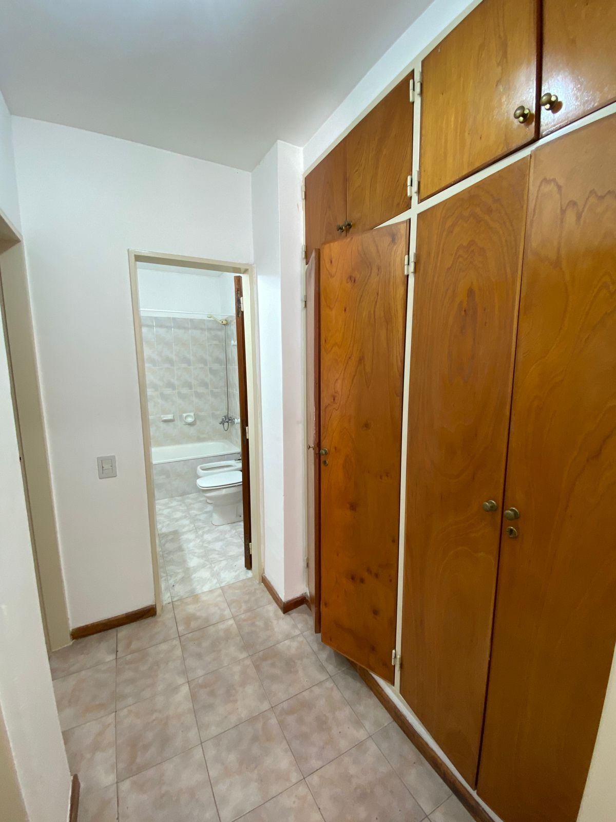 2803dd93-52fc-4df9-a0af-23301396481e