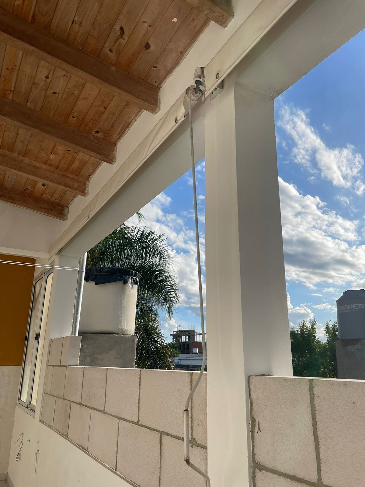 5838da23-3495-4760-baef-d172688fdb8f