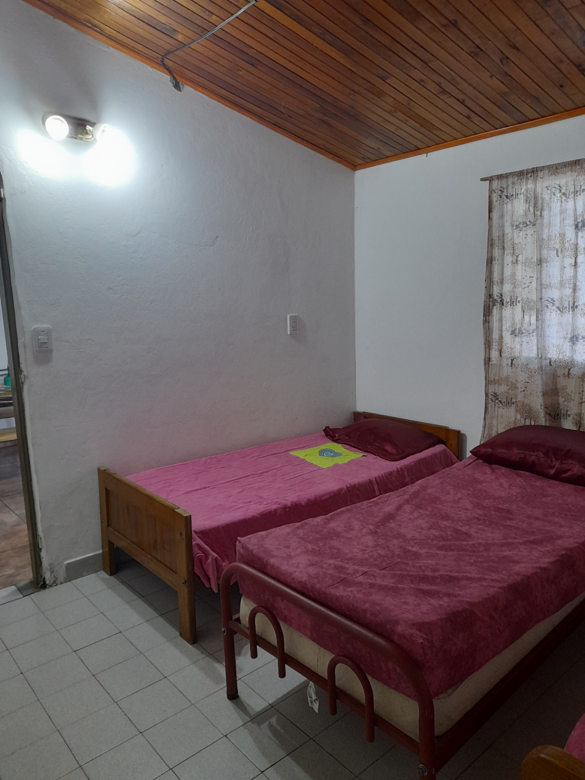 7c326463-bdbc-4b02-b806-39b33c03258a