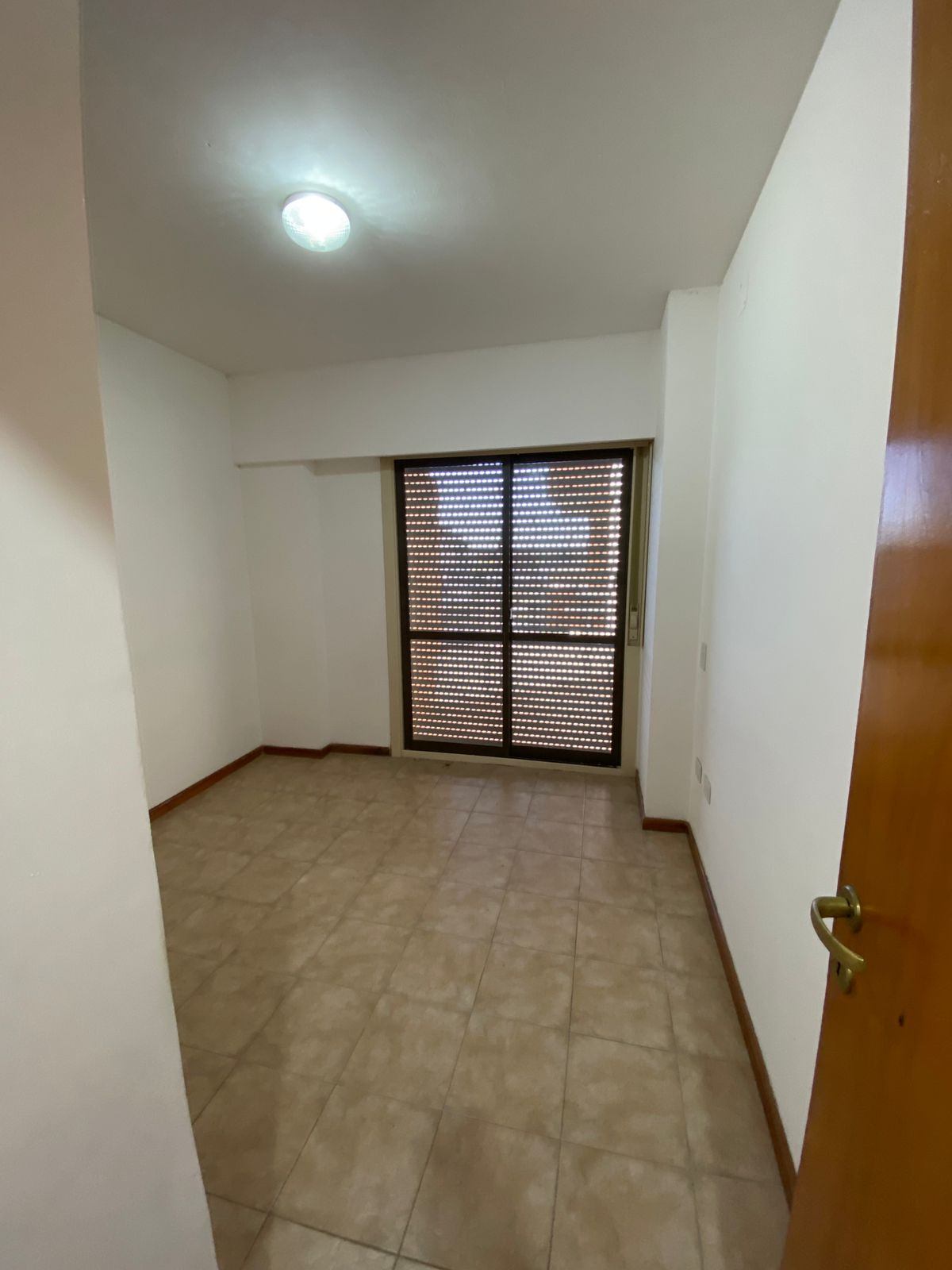 b1ac96c5-6199-42b8-a1a9-a972c4290e75