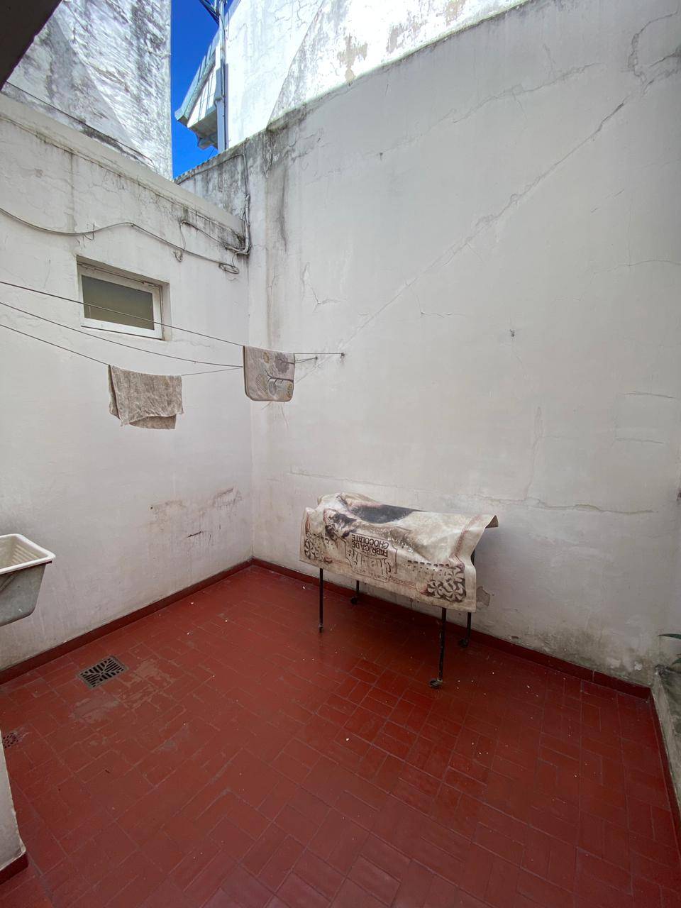 b9d4654e-c768-4a94-ac24-b38e77ee054b