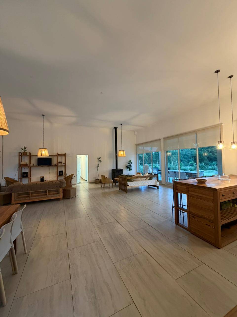 c9d02f55-3aa7-466f-9c93-fa4cca9d4794