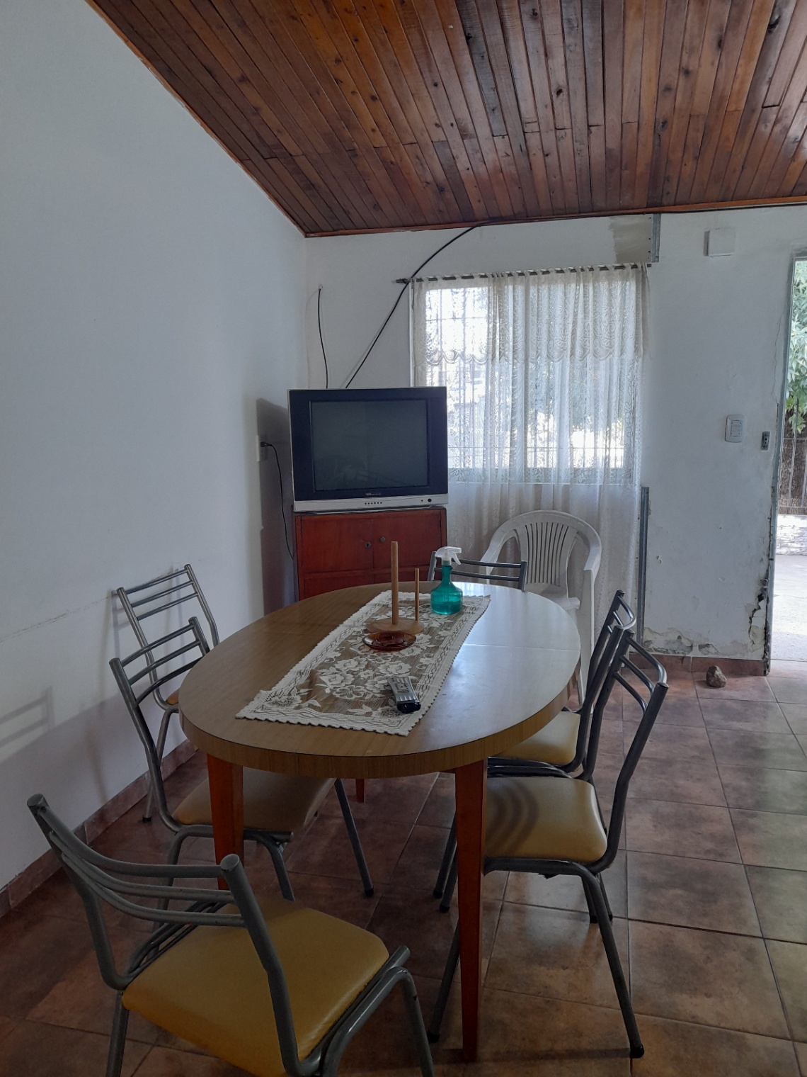 e801d5f4-e091-453a-bc66-3eefc7062142