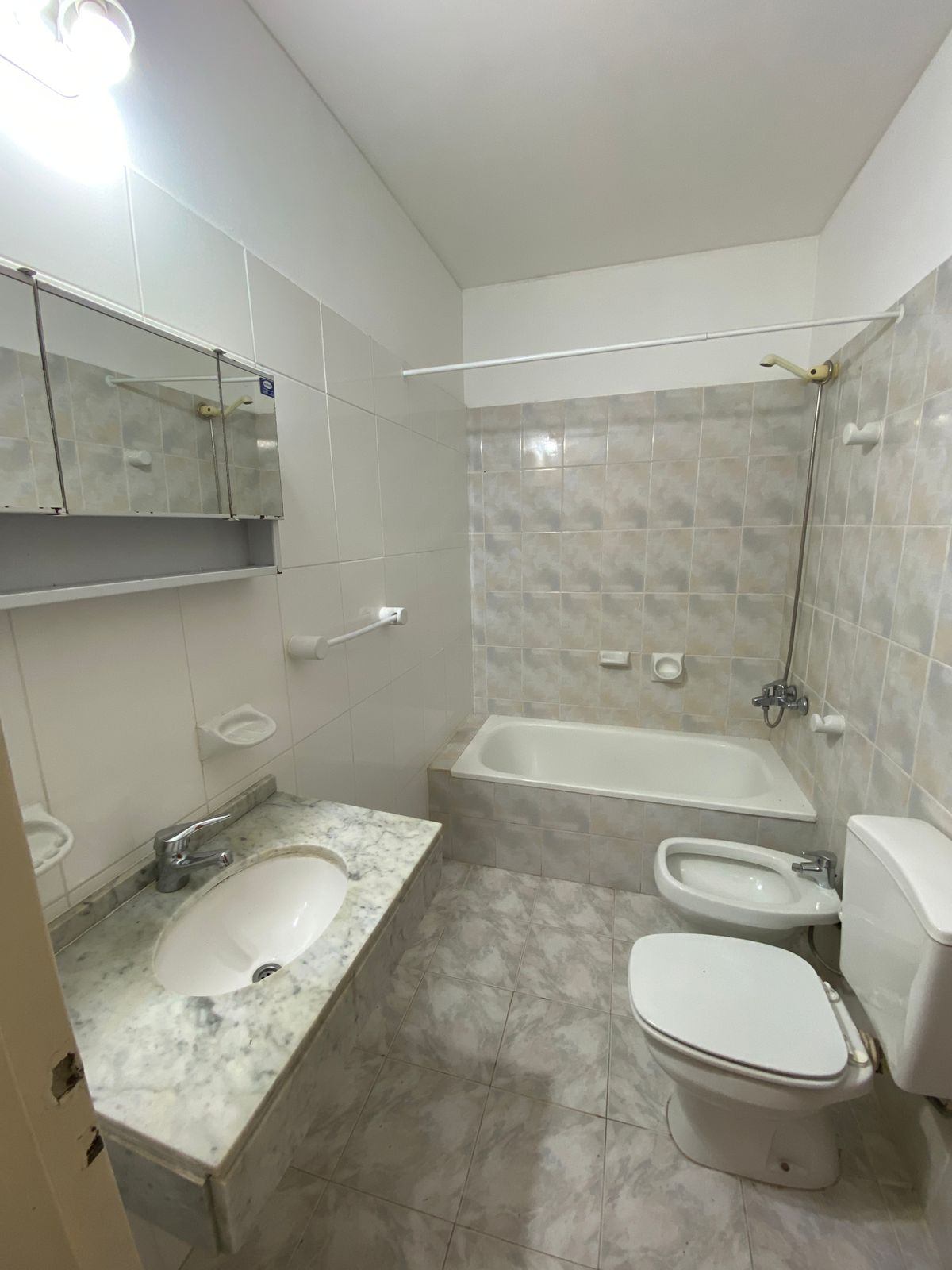 f8a0d7f1-ae41-492e-9c01-3cd58b75dd9b