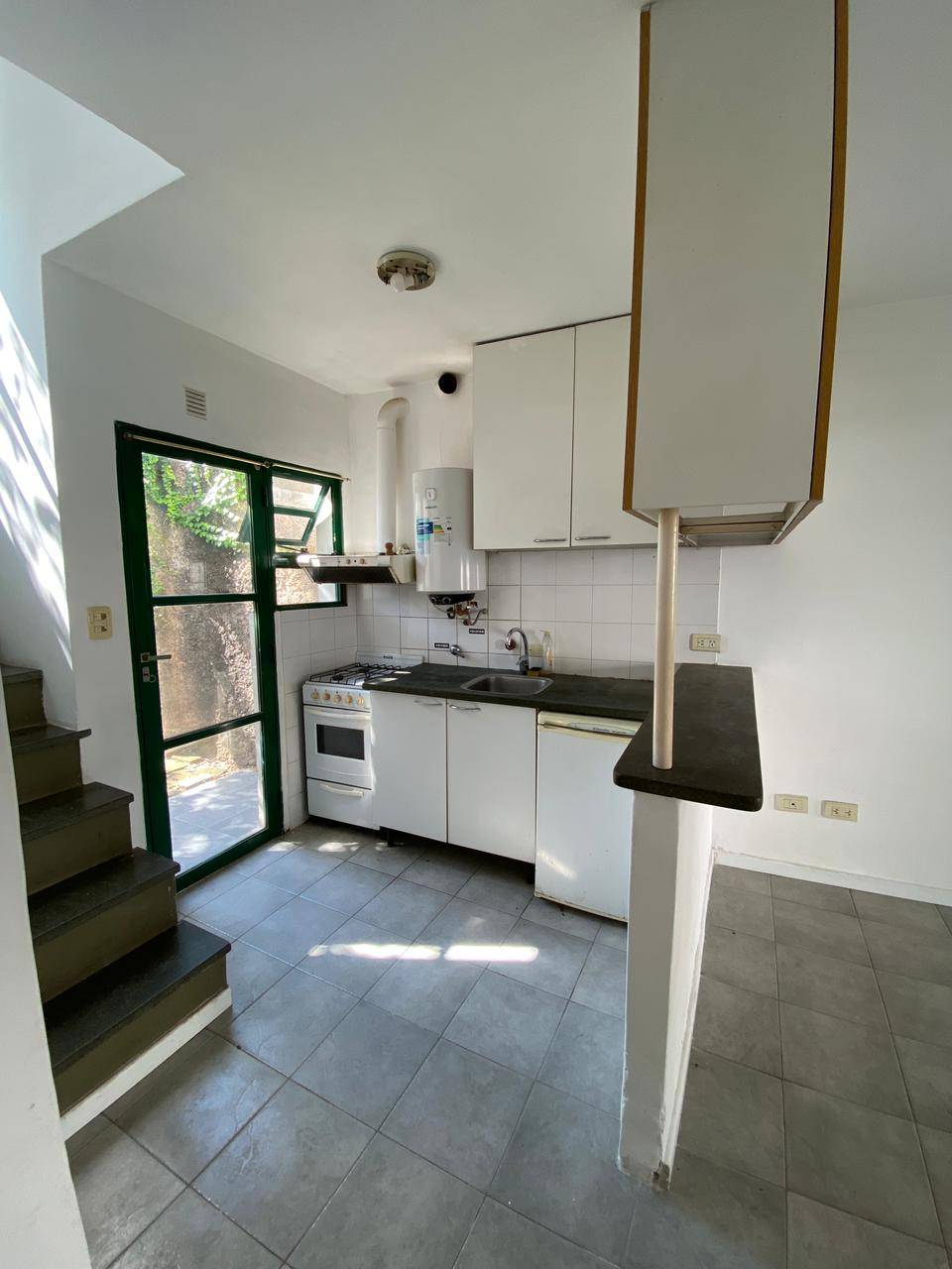 fa09d8e5-3a0e-4211-8191-affafa64e3fb