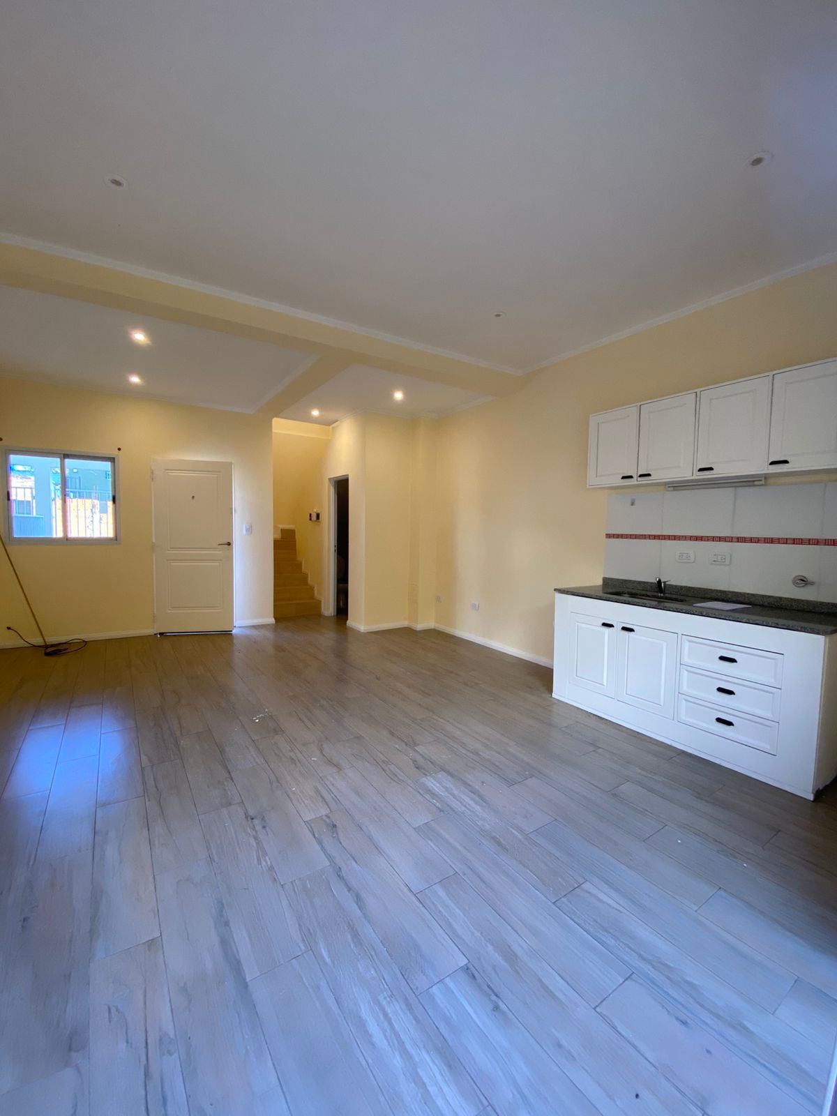 0faff2a4-dbf8-4791-aed1-02d970de57e6