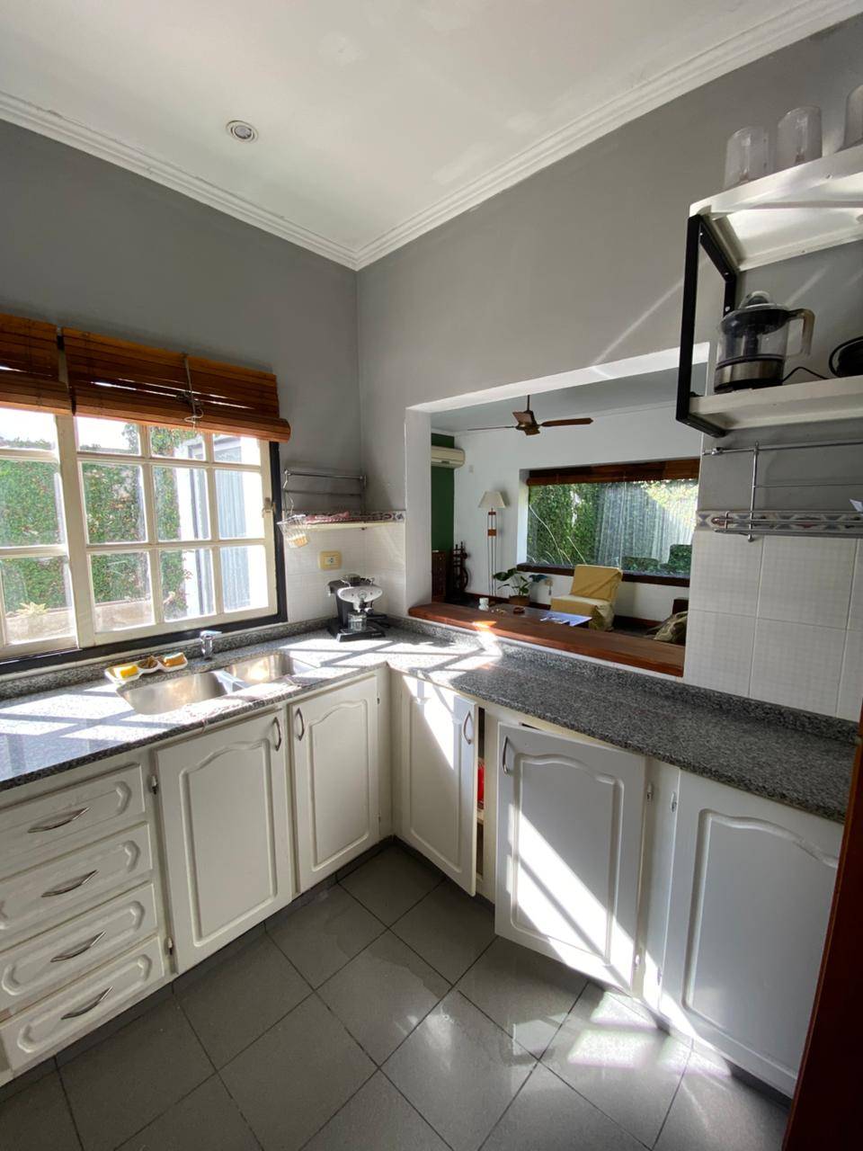 29bb86ad-423f-422f-aa00-f7cc933a909d