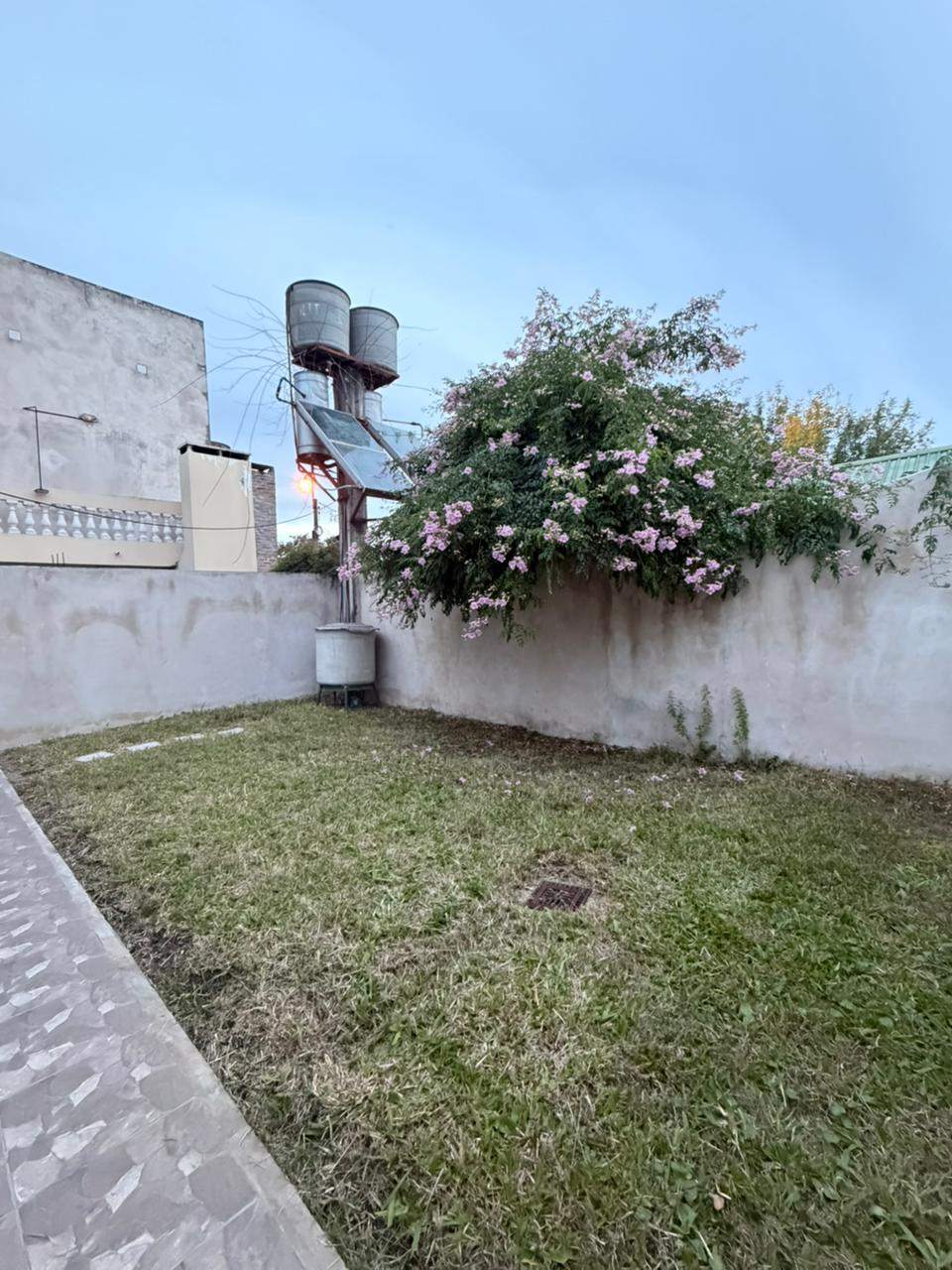 48facf35-293a-43de-94e3-7c911949ea60