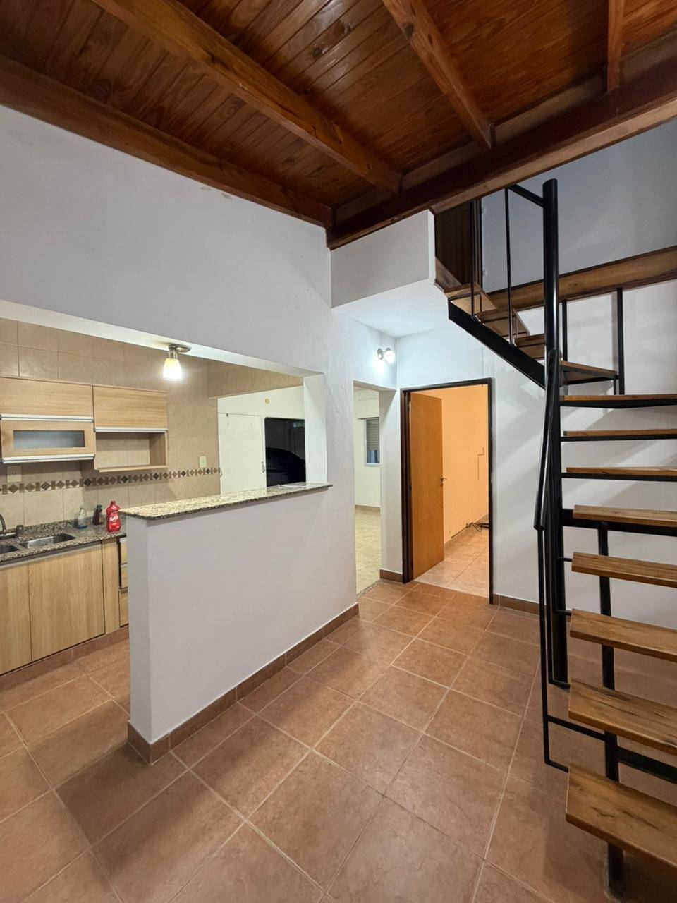 560e31e7-b2aa-434c-a5ac-80e9deb1d9a2