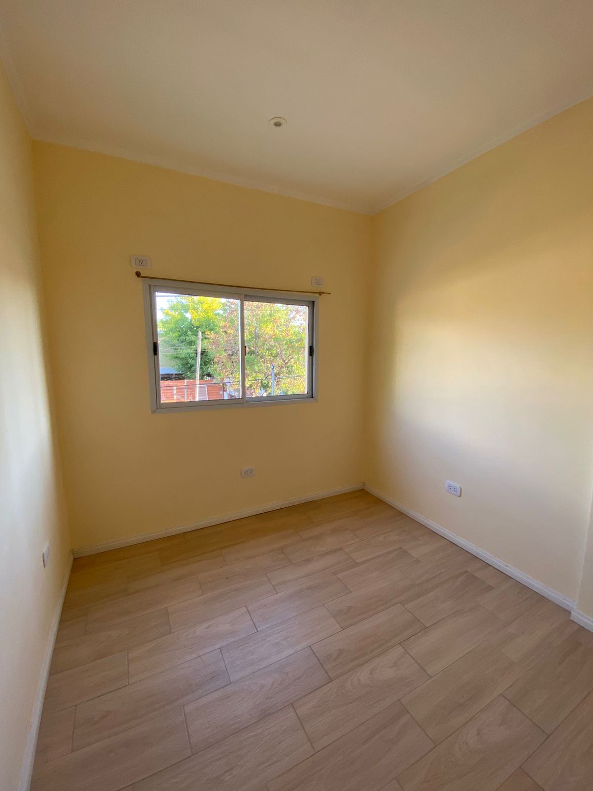 676a5fbc-9fa2-42dc-a845-e52949a377bc