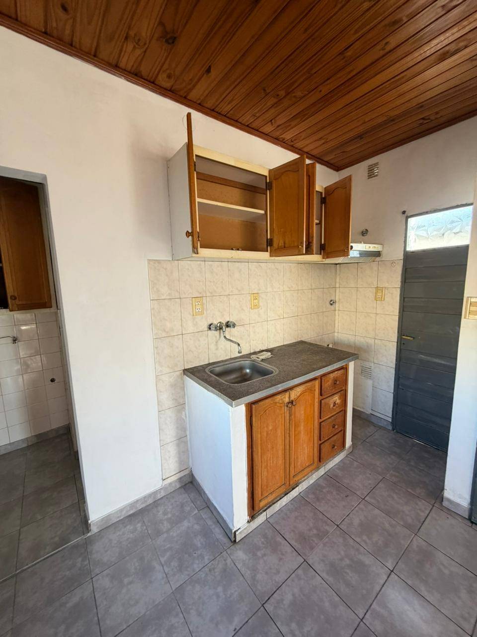 69355610-af1c-4eaa-bc70-58d388fd2f0b