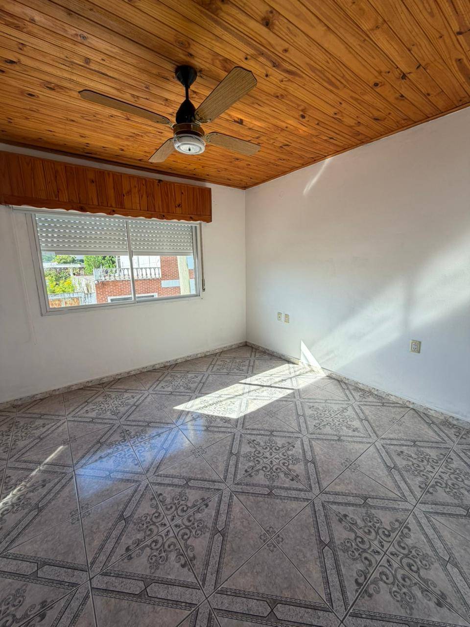 7cdde027-ac5a-49cb-984c-ffa36a69f85f