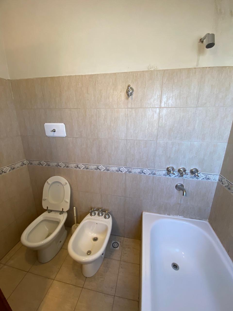 8f29903a-1c3e-4d01-826e-c8ae32d63bbf