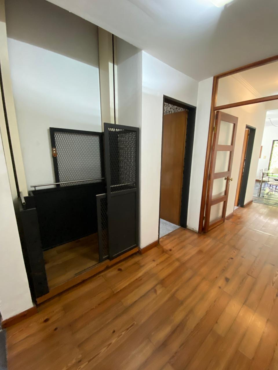 90a3d67e-d369-4576-a976-7a401f83962f