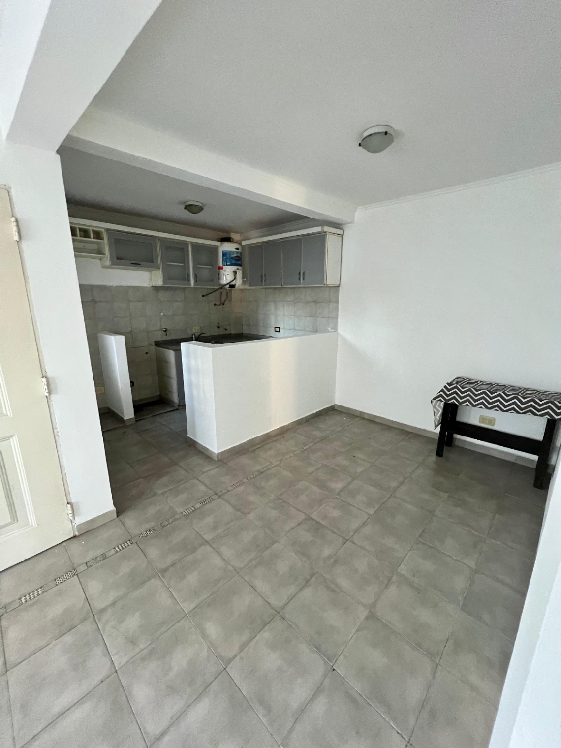 990eb160-c816-4837-8108-343d7e327f8d