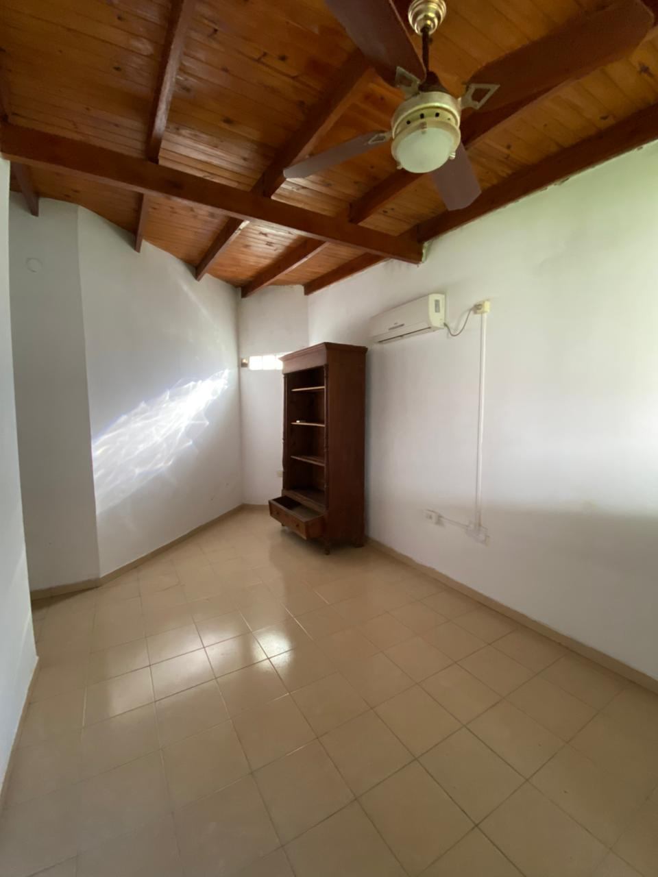 cf5b1f9e-7414-4c42-8725-8510878ced24