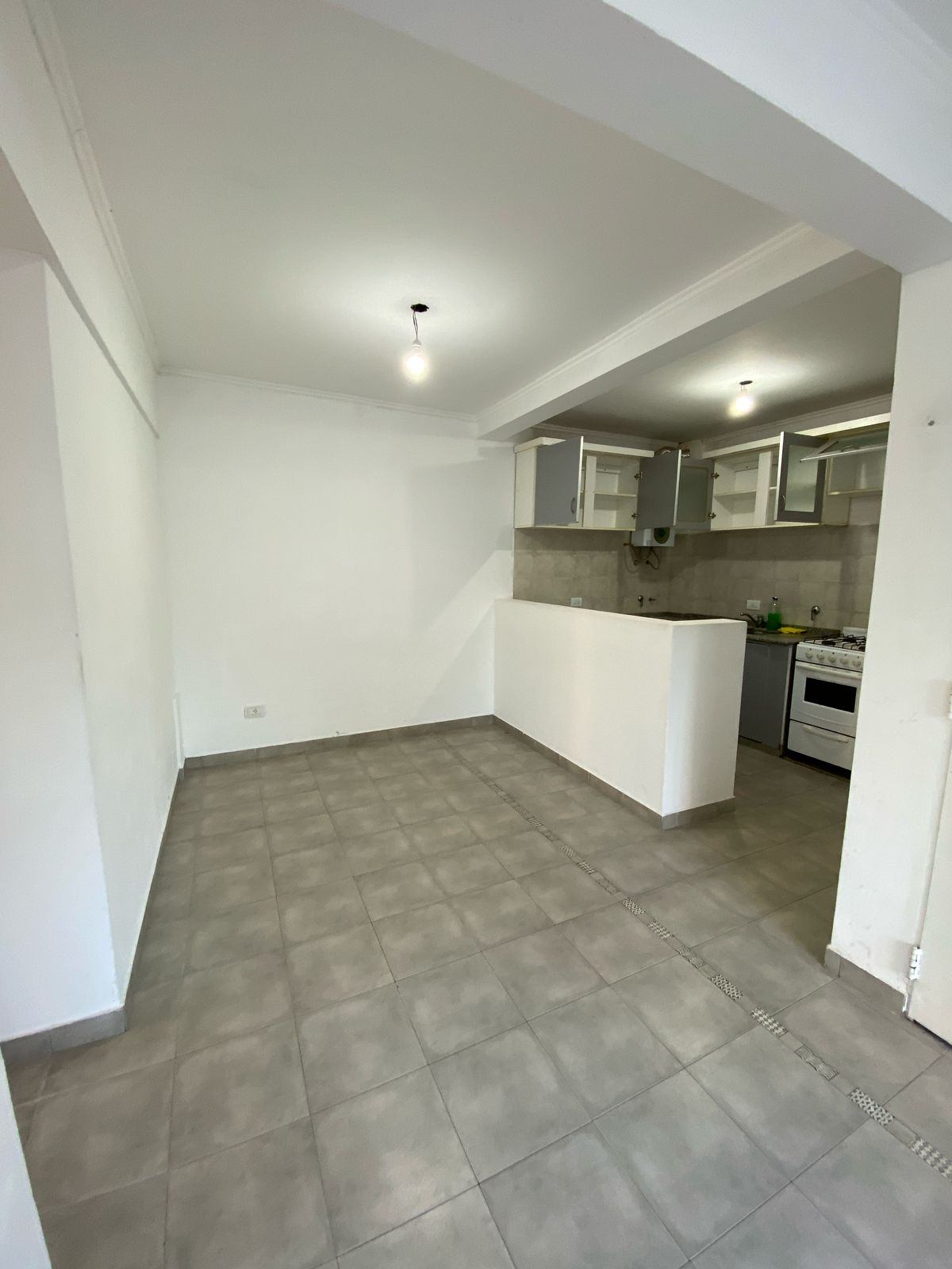 d0c94f4e-3df4-432f-8903-0360623fe2be