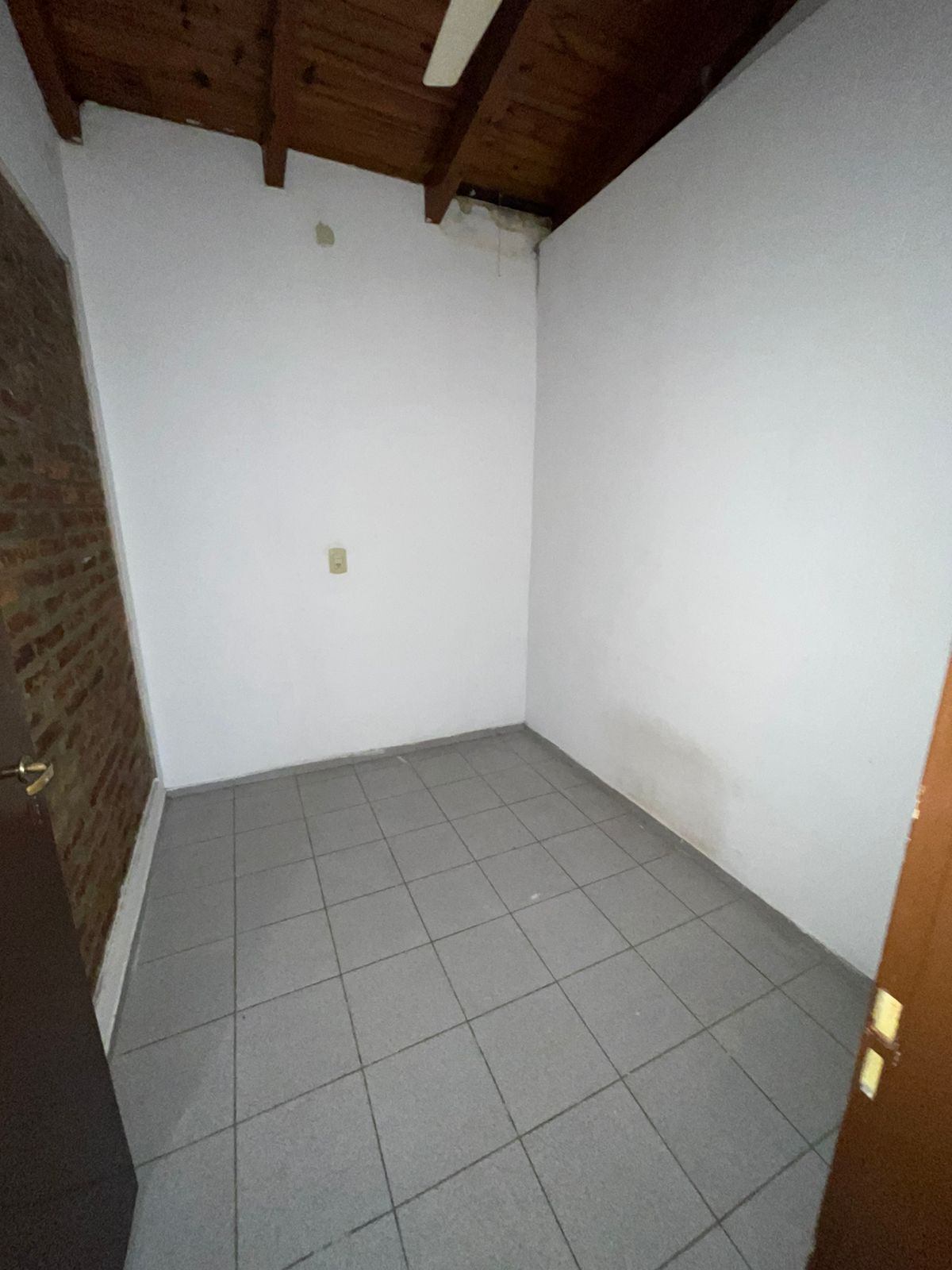 ed44b184-f26a-4c52-992e-11a982acc4f7