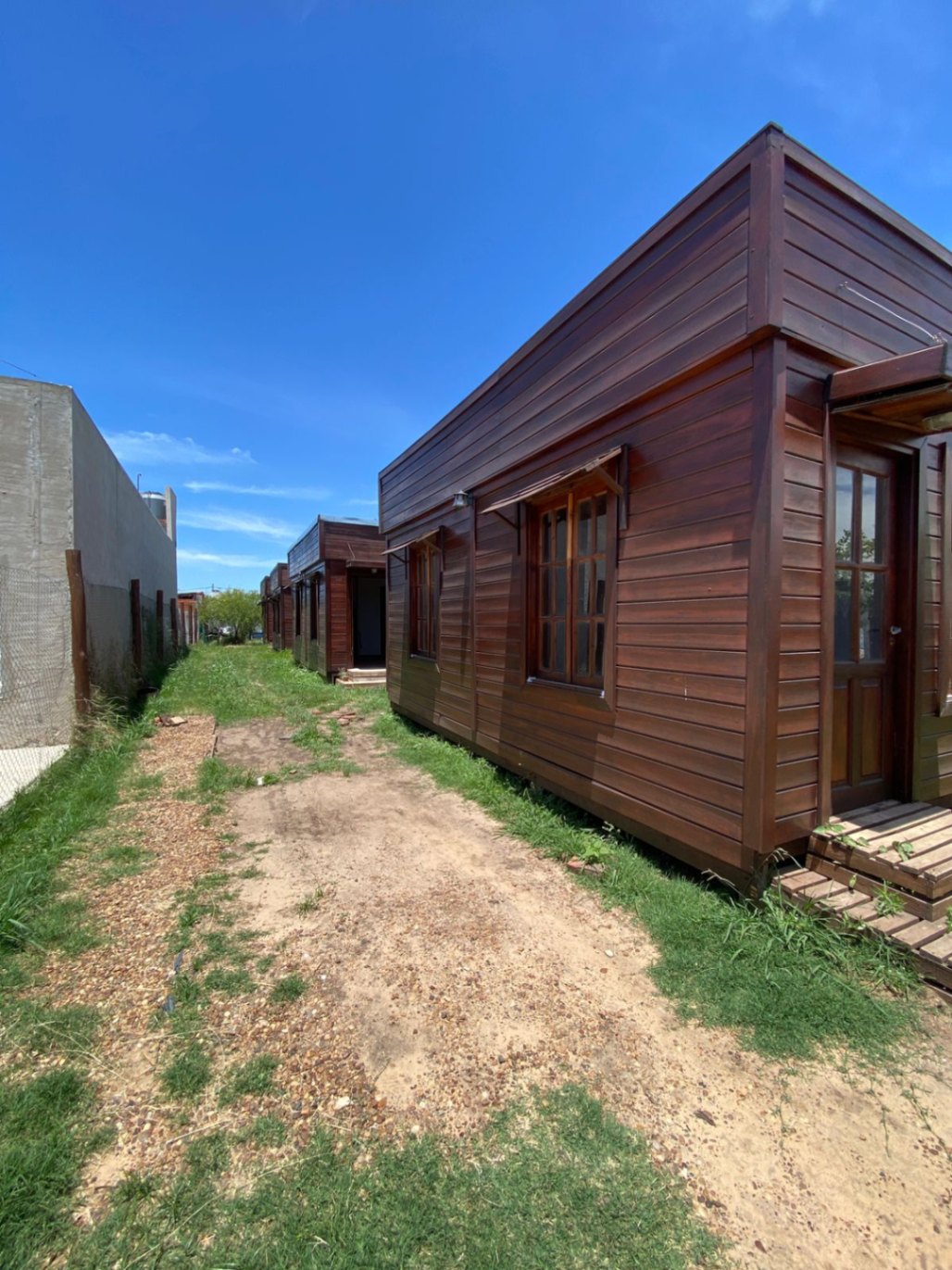 f05b2352-4f4a-424a-b63c-6a87a1b793e0