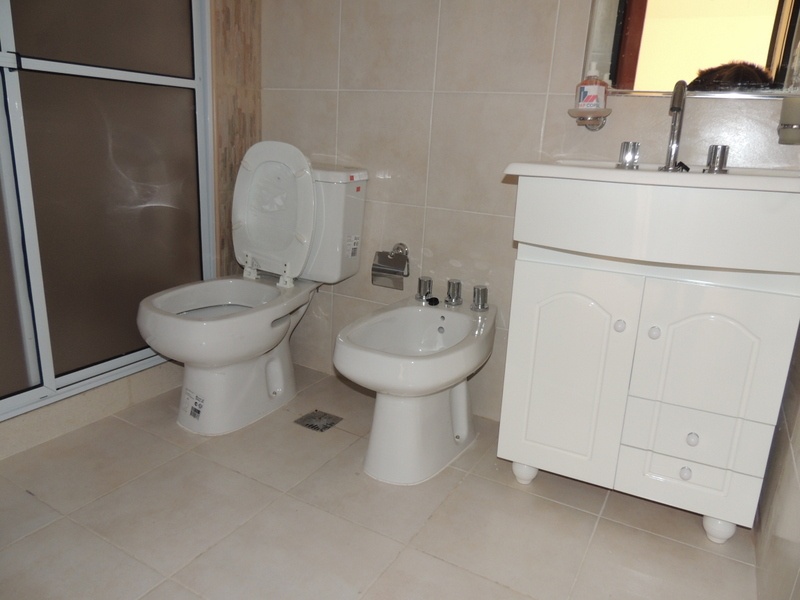 f748518d-0e0f-4dfd-996b-985f574c06c3